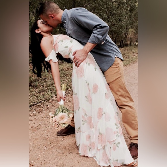 Lulus Dresses & Skirts - Lulu’s Take You There Ivory Peach Roses Chiffon Ruffle Cold Shoulder Floral Maxi